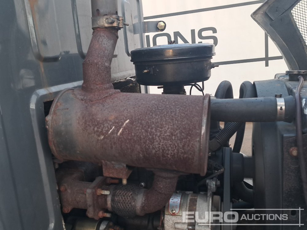 Radlader 2018 Black & White ZL08F