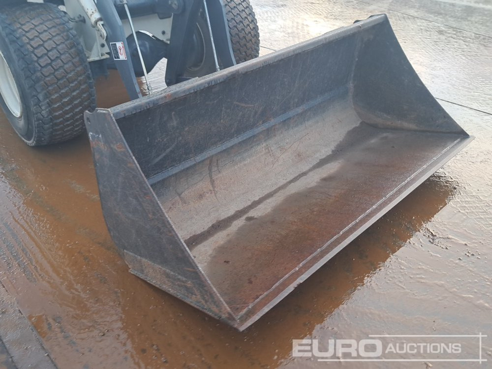 Radlader 2018 Black & White ZL08F