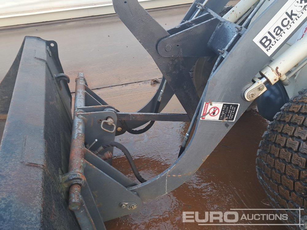 Radlader 2018 Black & White ZL08F