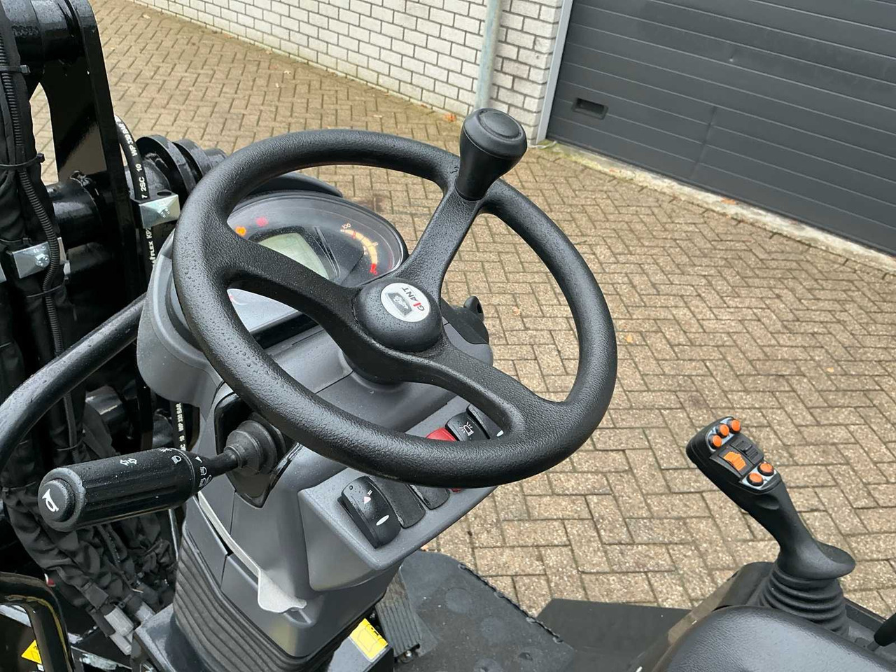 Radlader 2023 GIANT G2200 E W23 WHEEL LOADER