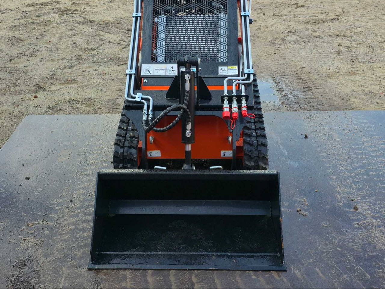 Radlader 2025 - SDLOOL - 36C - ORANGE - SHOVEL