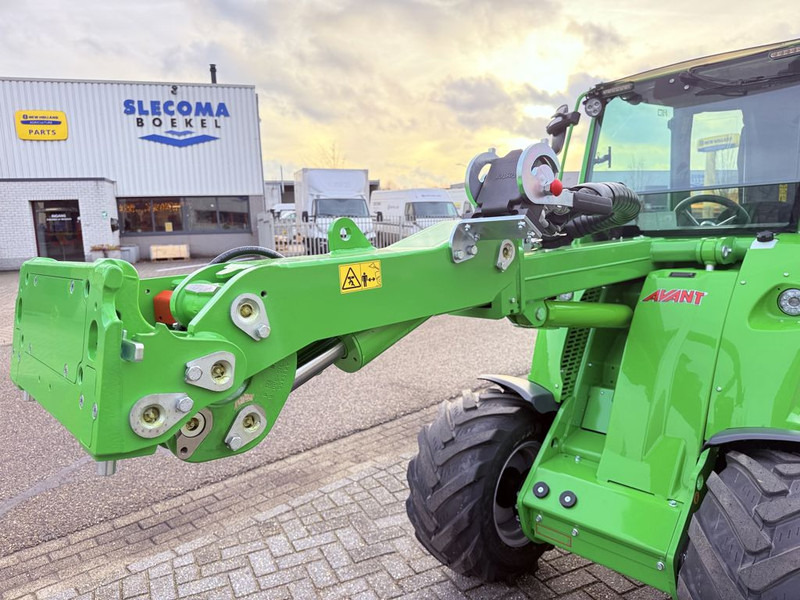 Radlader Avant 760i GTX met Cabine