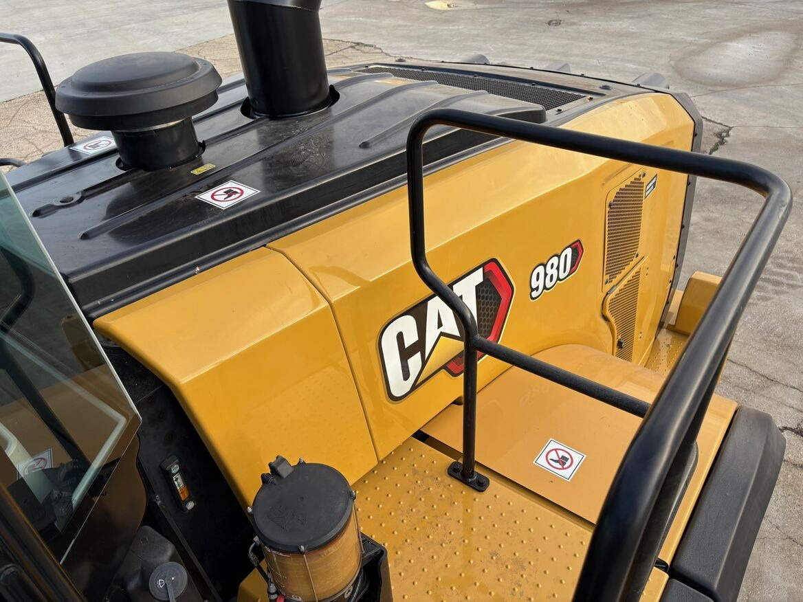 Radlader CATERPILLAR 980