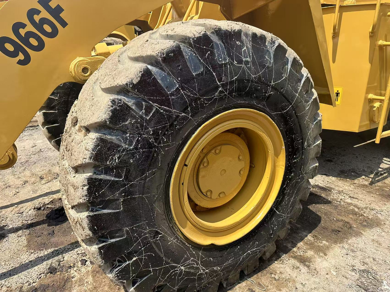 Radlader CATERPILLAR used cat 966f loader