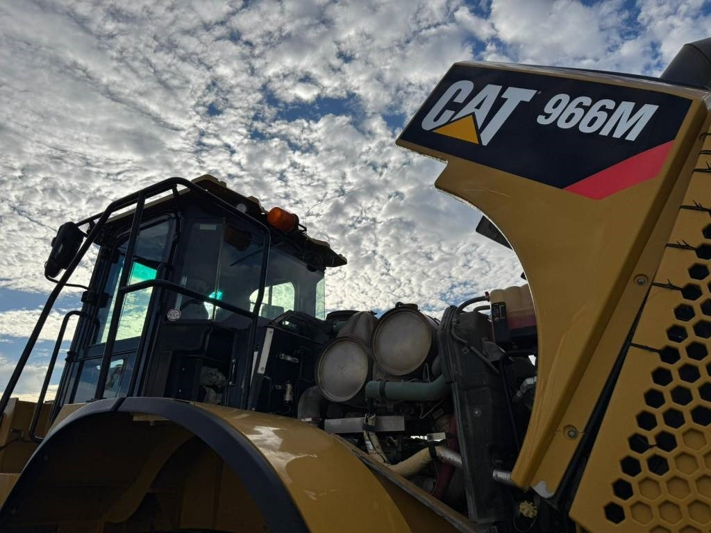 Radlader CAT 966M