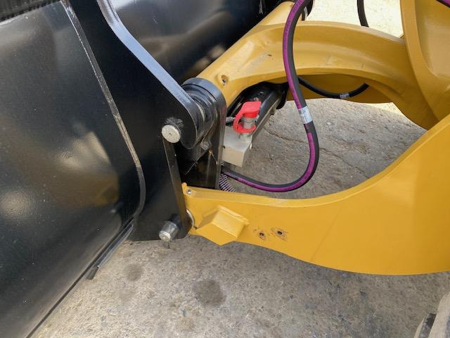 Radlader Cat 906 - 40 Km/h