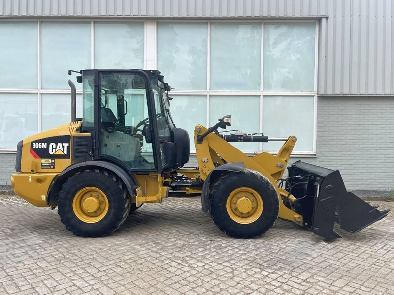 Radlader Cat 906 M 2018