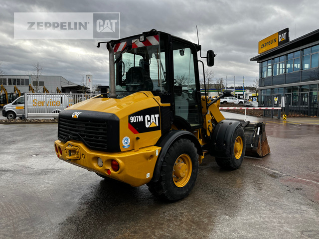 Radlader Cat 907M