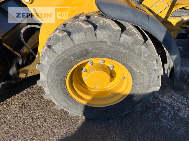 Radlader Cat 908M
