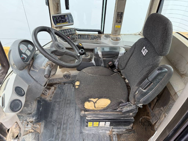 Radlader Cat 938K - German Machine / Automatic Greasing