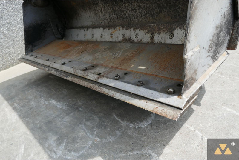 Radlader Caterpillar 906M