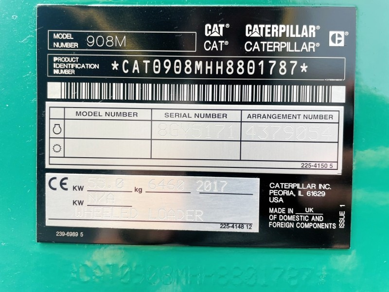 Radlader Caterpillar 908M (3637)