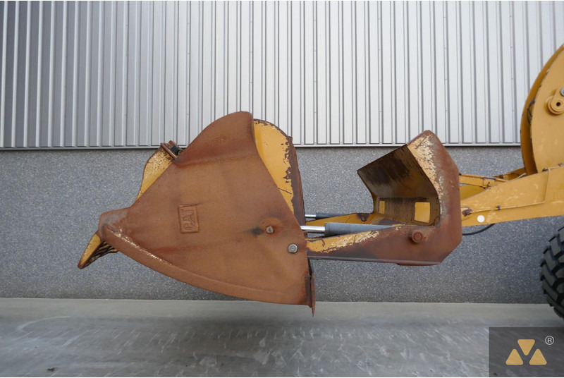 Radlader Caterpillar 930M