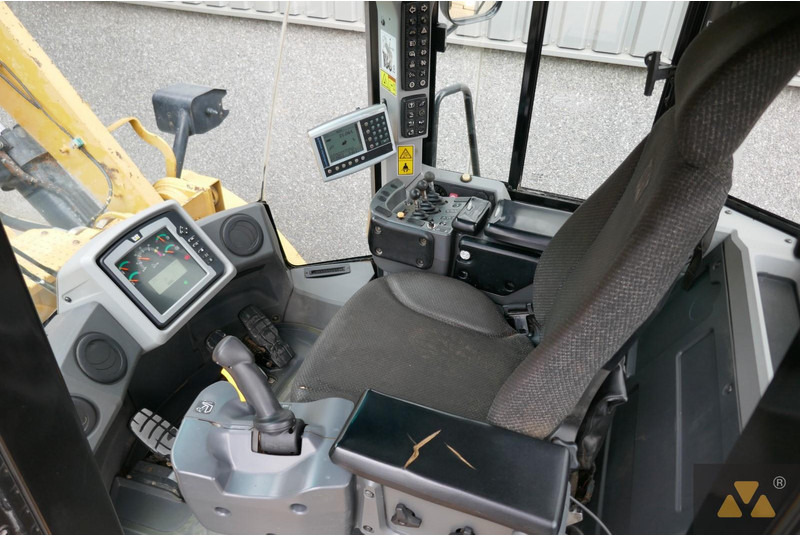 Radlader Caterpillar 966K