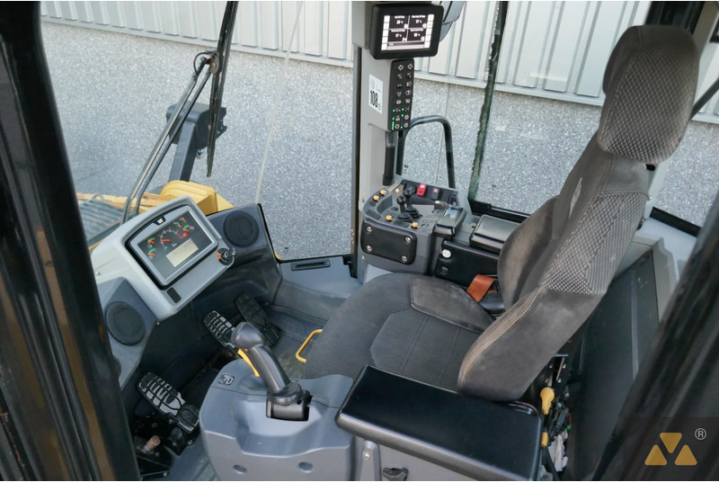 Radlader Caterpillar 972M