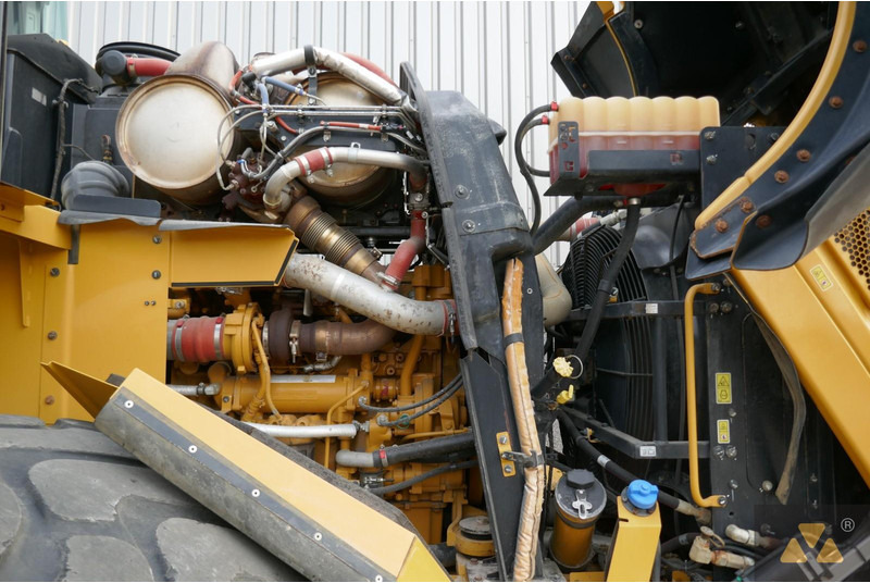 Radlader Caterpillar 980M