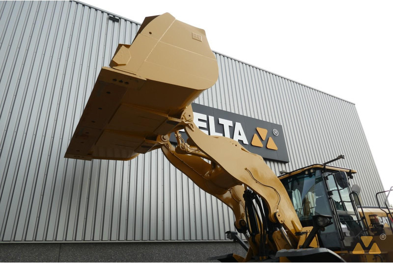 Radlader Caterpillar 980M