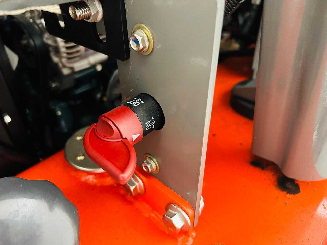 Radlader EVERUN - 2025 - ER1000 - TELESCOPIC ARTICULATED WHEEL LOADER KUBOTA EURO5