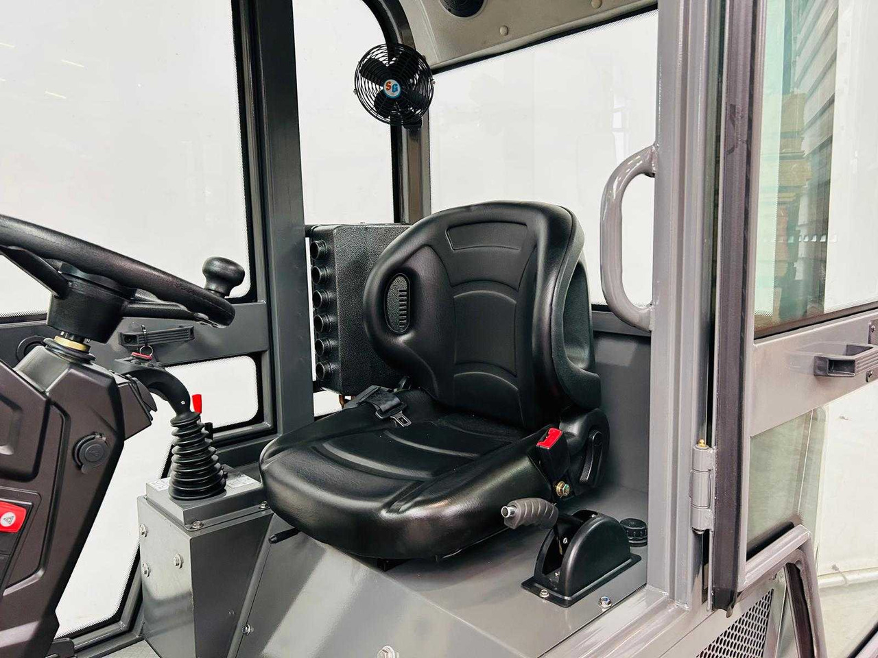 Radlader EVERUN - 2025 - ER1000 - TELESCOPIC ARTICULATED WHEEL LOADER KUBOTA EURO5