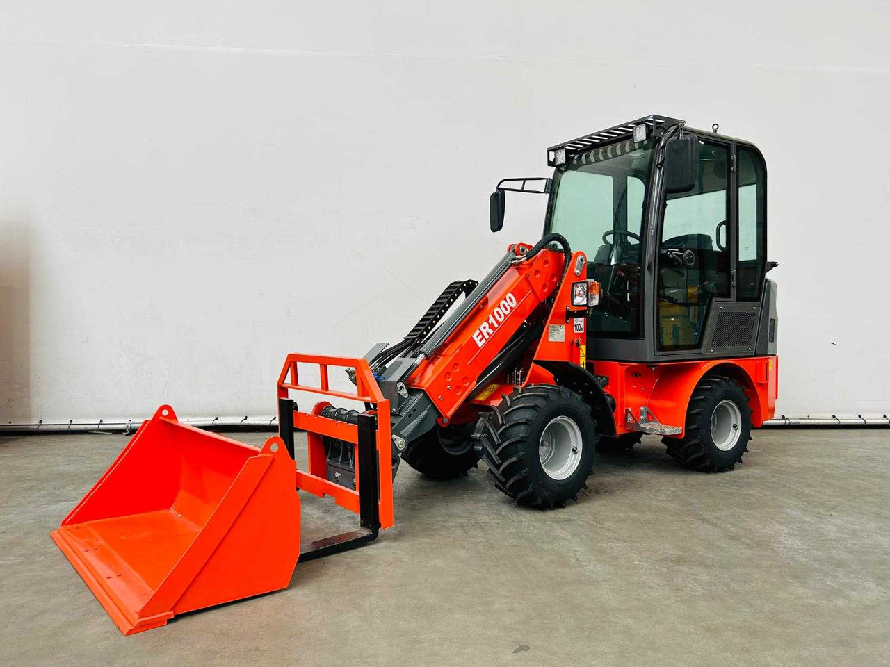 Radlader EVERUN - 2025 - ER1000 - TELESCOPIC ARTICULATED WHEEL LOADER KUBOTA EURO5