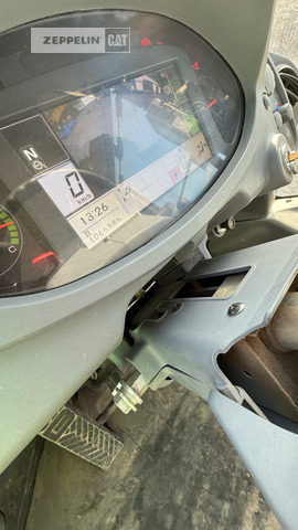 Radlader Hitachi ZW250-6