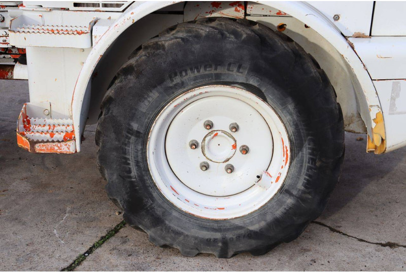 Radlader JCB Santerne ZX