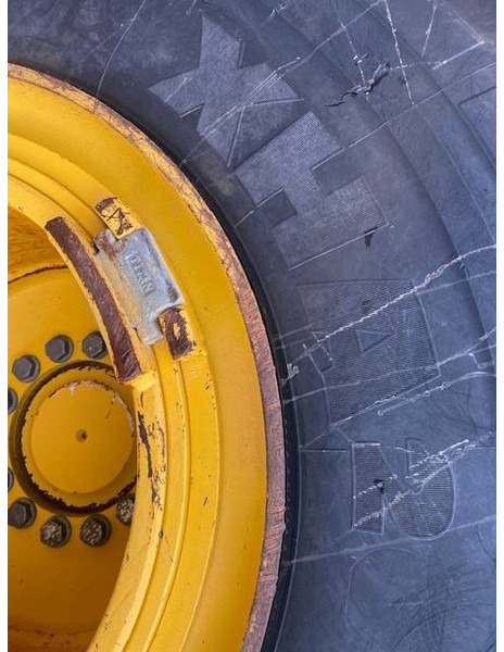 Radlader John Deere 744 P MIETE / RENTAL (12002124)