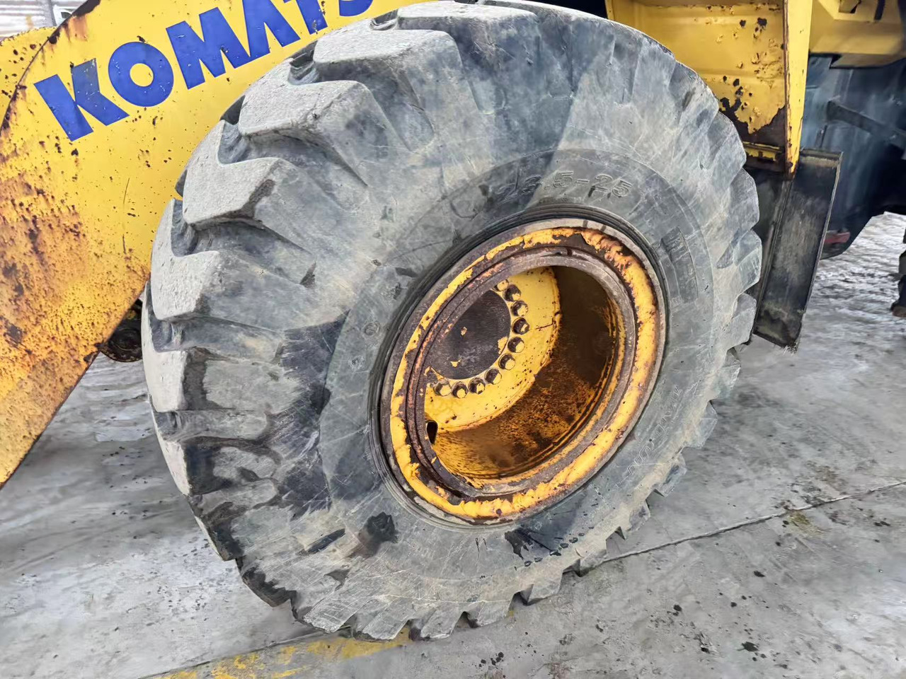 Radlader KOMATSU WA380Z-6
