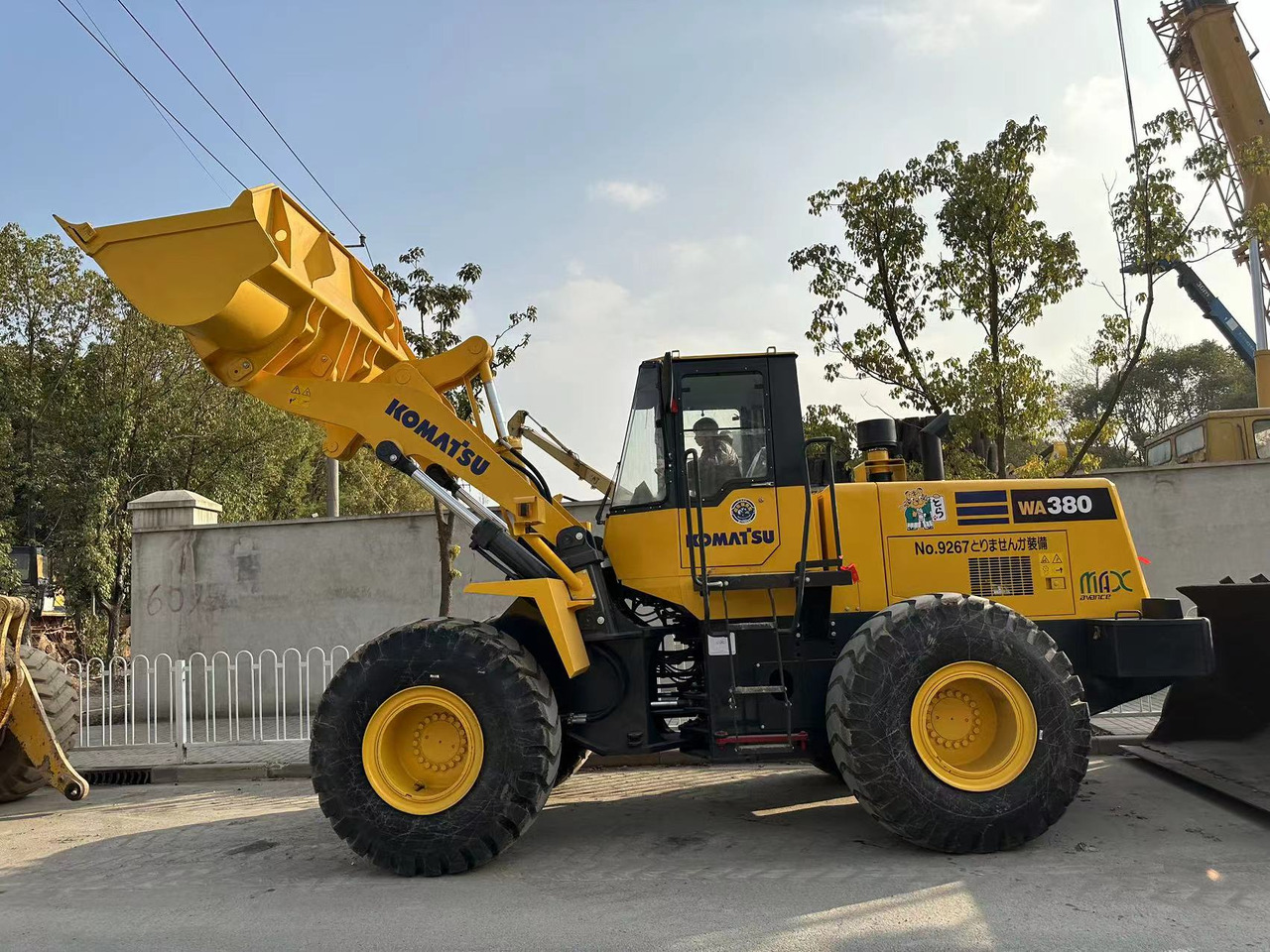 Radlader KOMATSU WA380-3