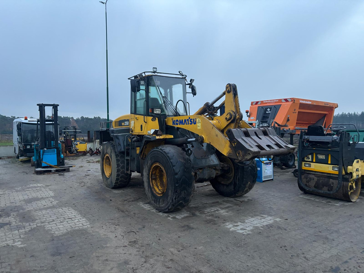 Radlader Komatsu Komatsu wa250-5