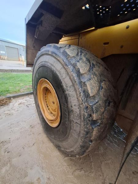 Radlader Komatsu WA500-6