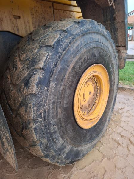 Radlader Komatsu WA500-6