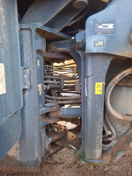 Radlader Komatsu WA600-6