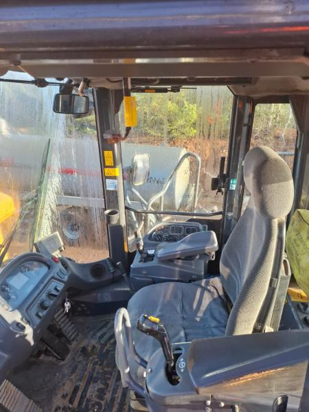 Radlader Komatsu WA600-6