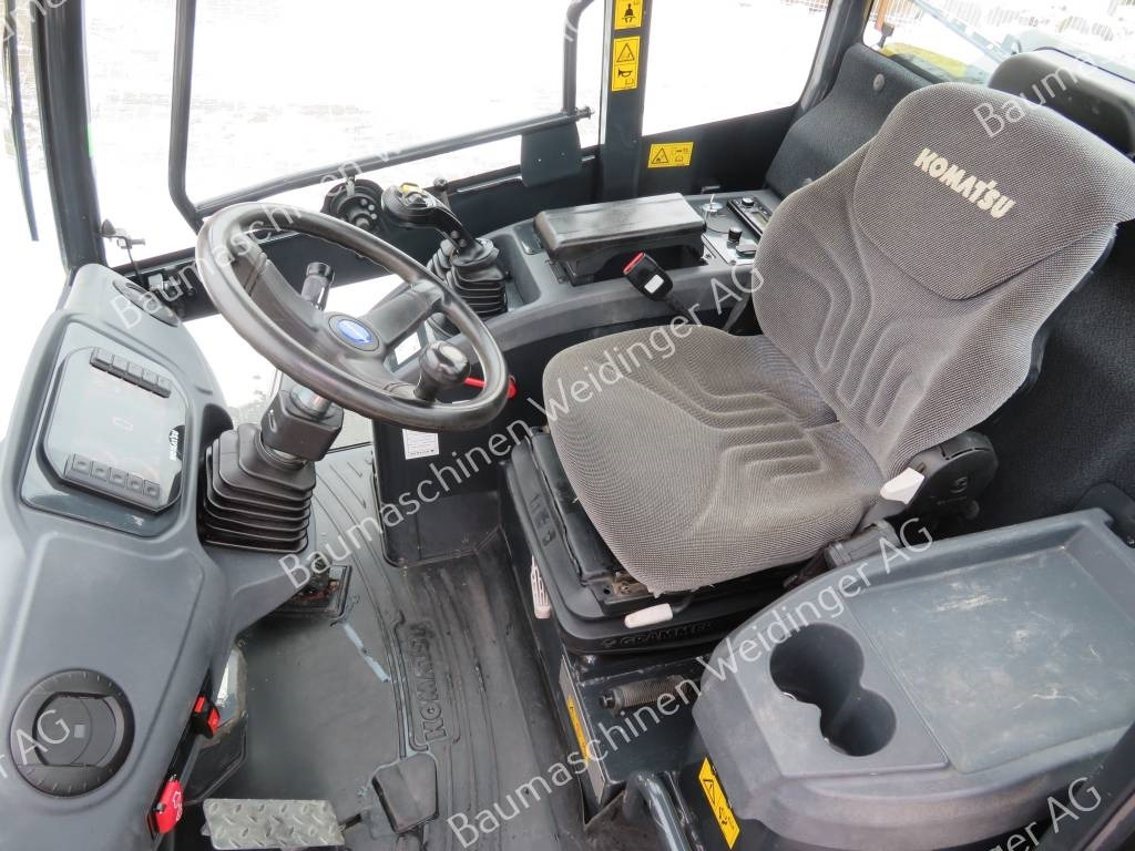 Radlader Komatsu WA 70 M-8