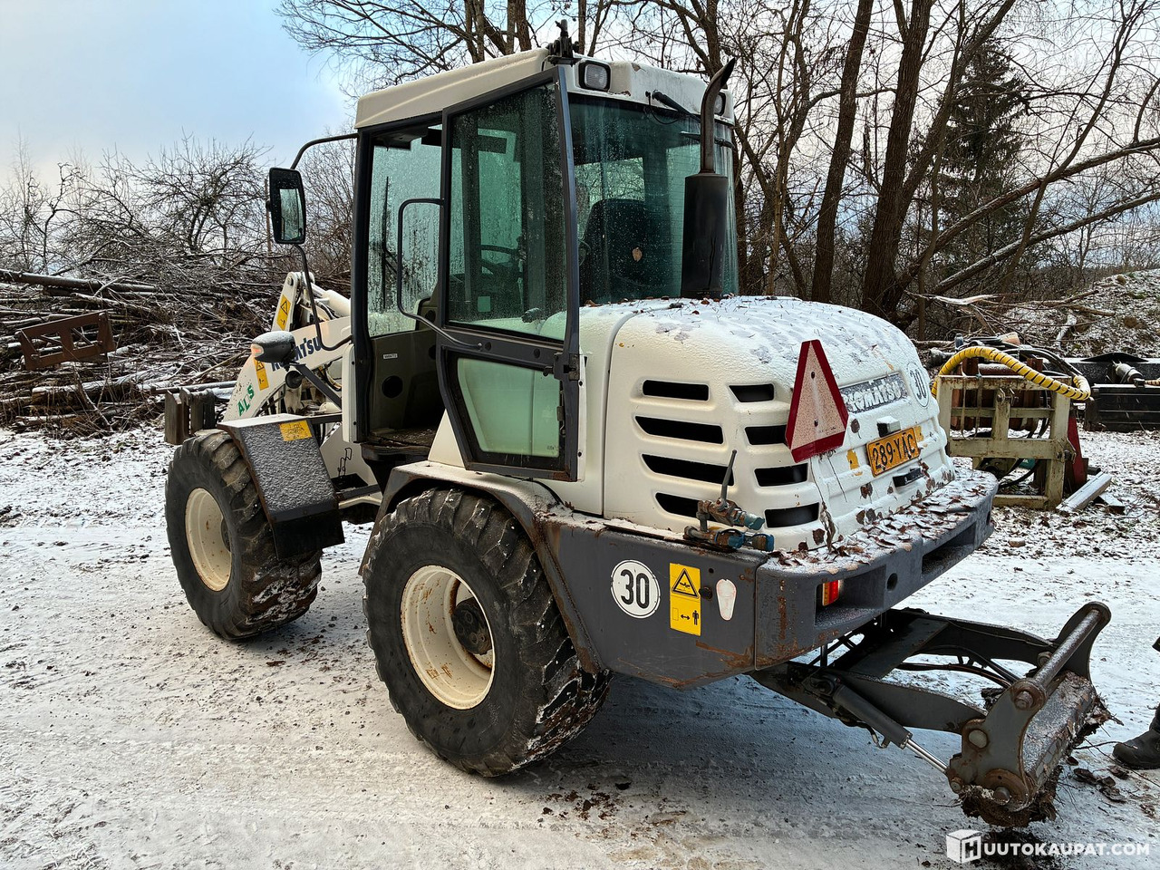Radlader Komatsu WA 75-3, 2001 wheel loader, Pälkäne