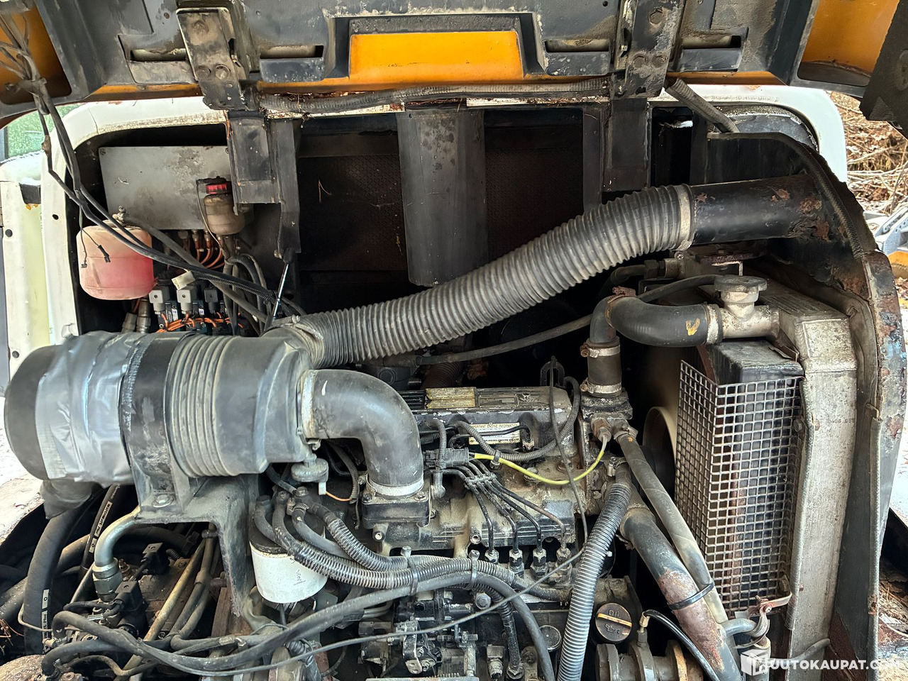 Radlader Komatsu WA 75-3, 2001 wheel loader, Pälkäne