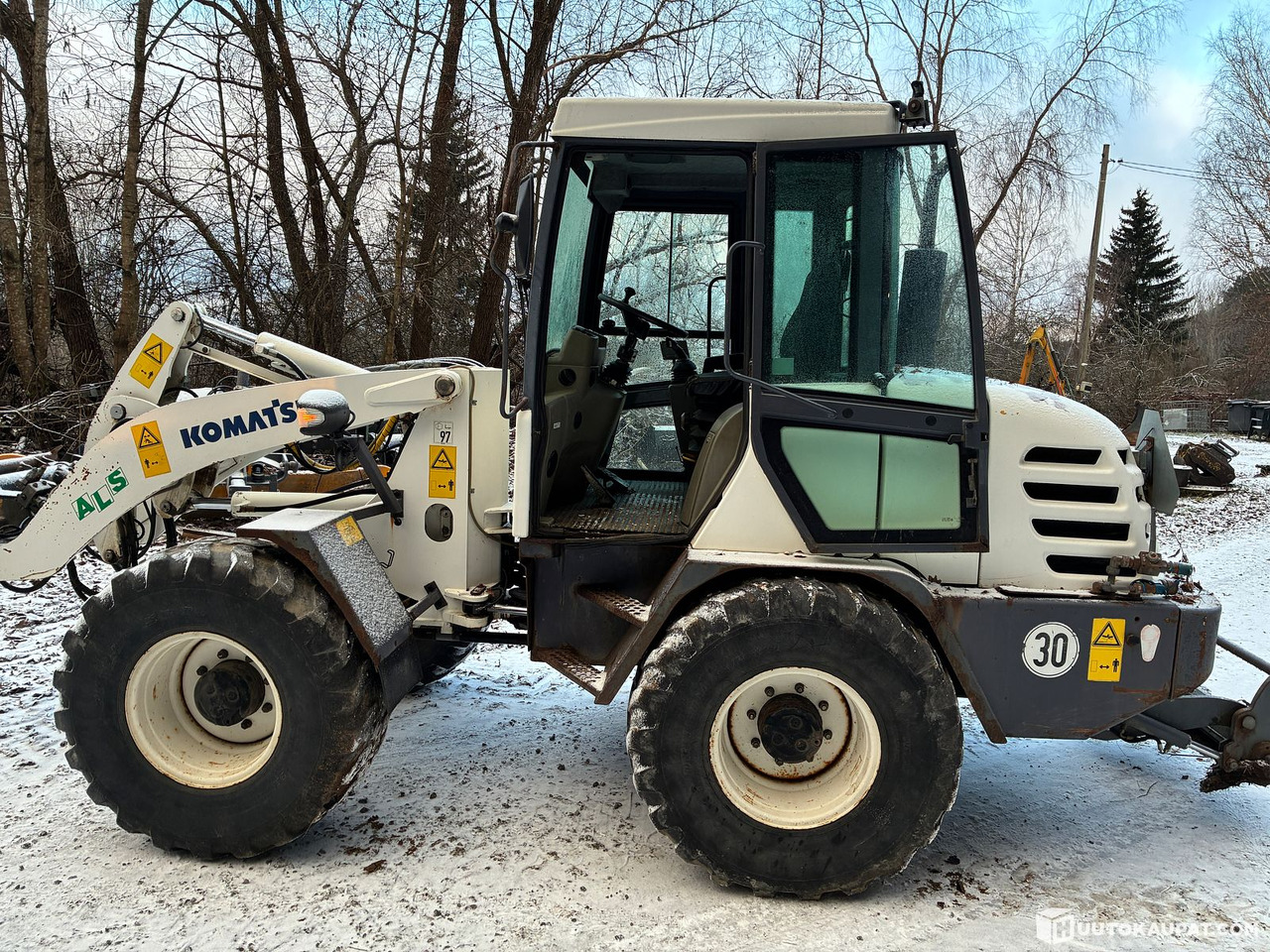 Radlader Komatsu WA 75-3, 2001 wheel loader, Pälkäne