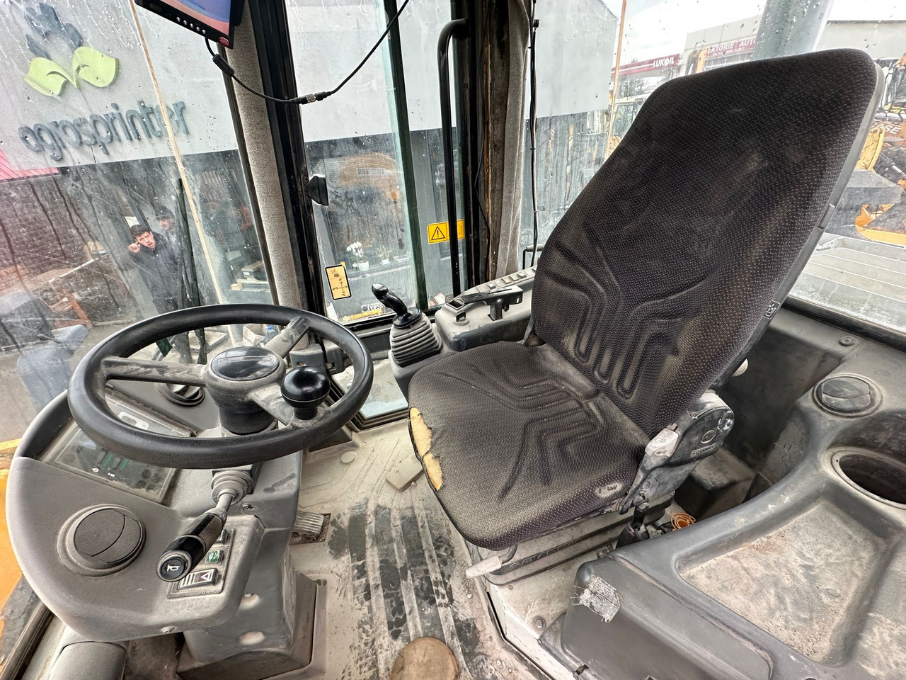 Radlader LIEBHERR L524