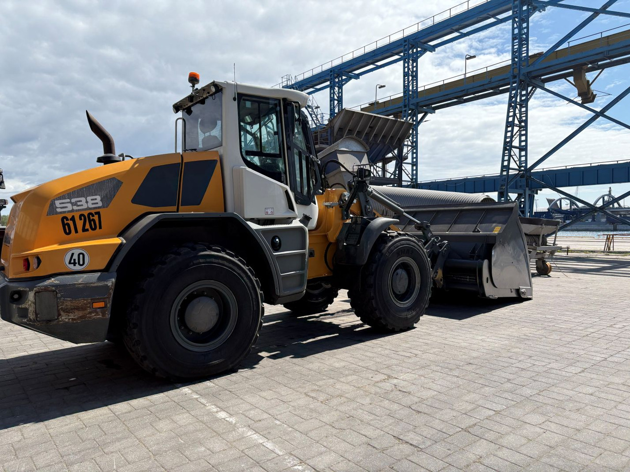 Radlader LIEBHERR L538