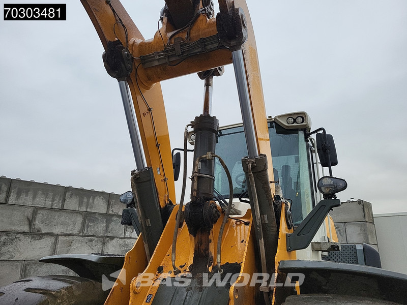 Radlader Liebherr L576