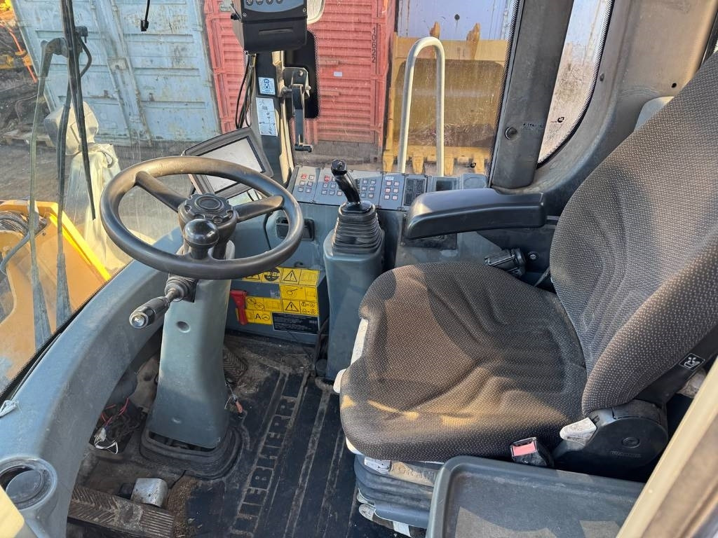 Radlader Liebherr L 556