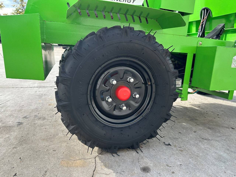 Radlader Machpro MP-L307