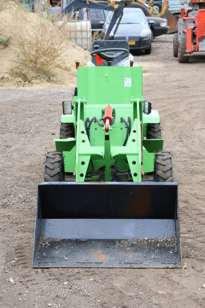 Radlader Machpro MP-L307