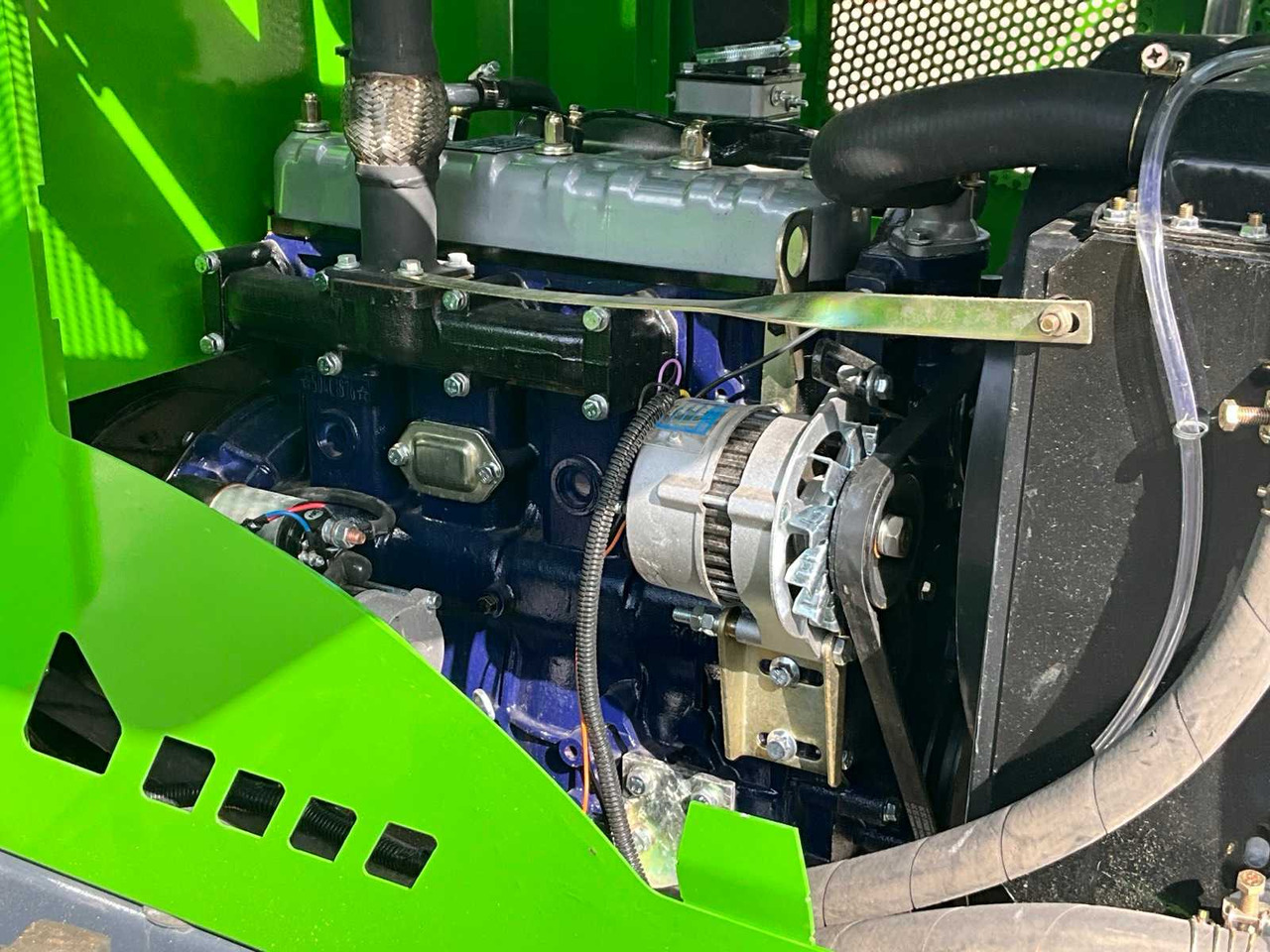 Radlader NYCHEKI Y25-42 SHOVEL / WHEEL LOADER WITH CAB AND EXCAVATOR BUCKET