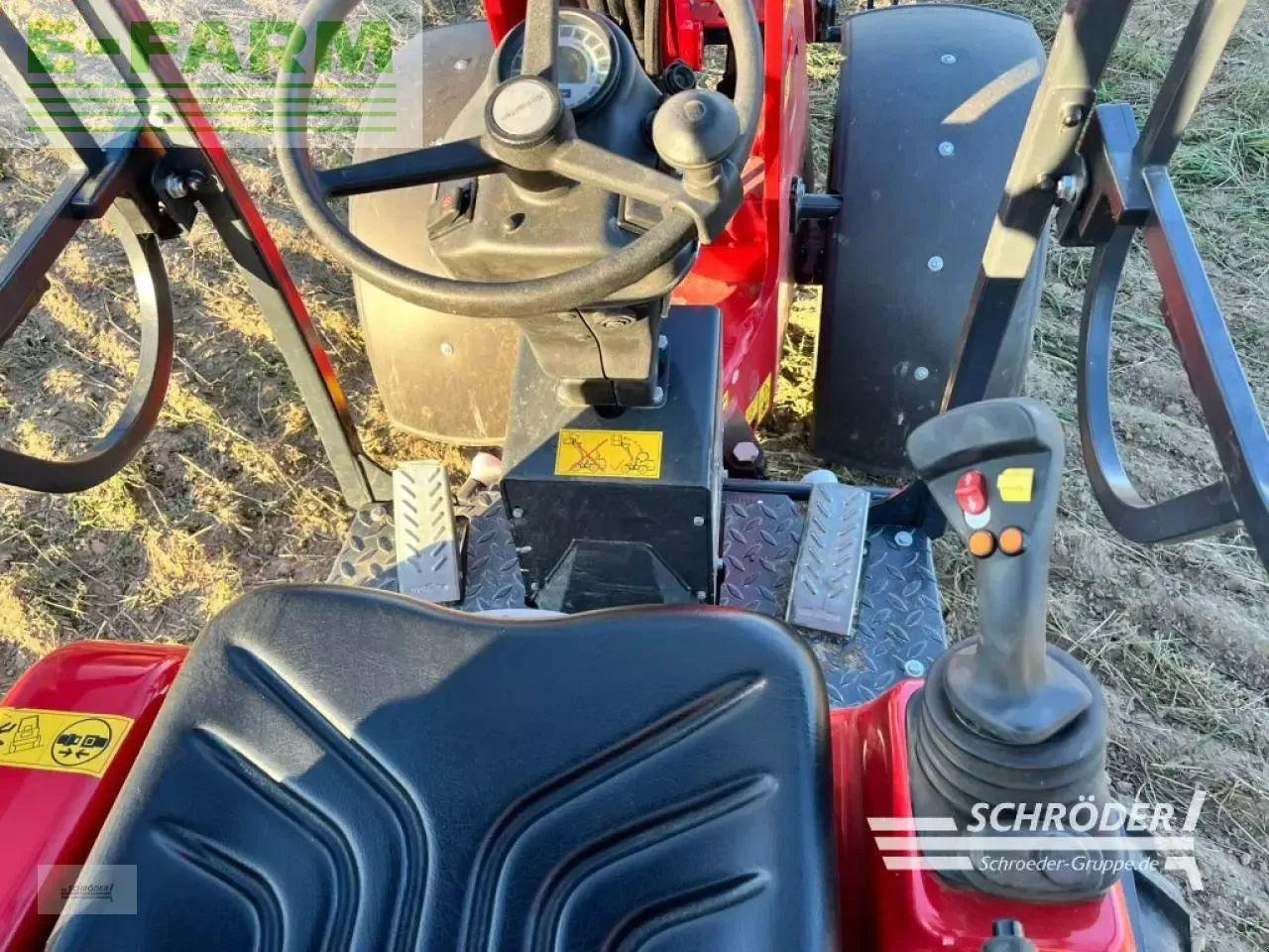 Radlader Schäffer 2630