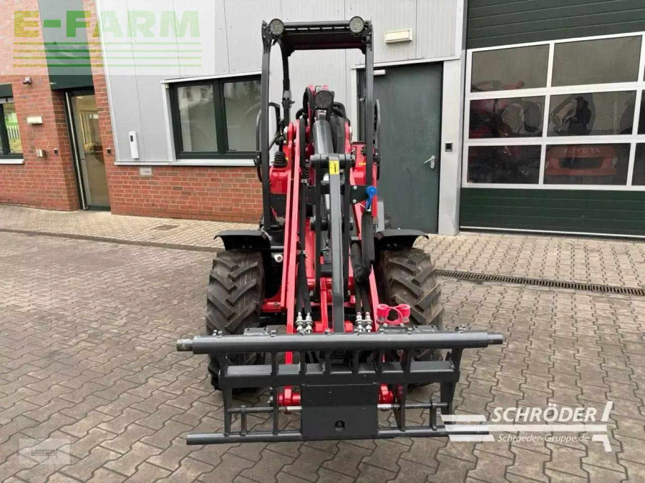 Radlader Schäffer 3650