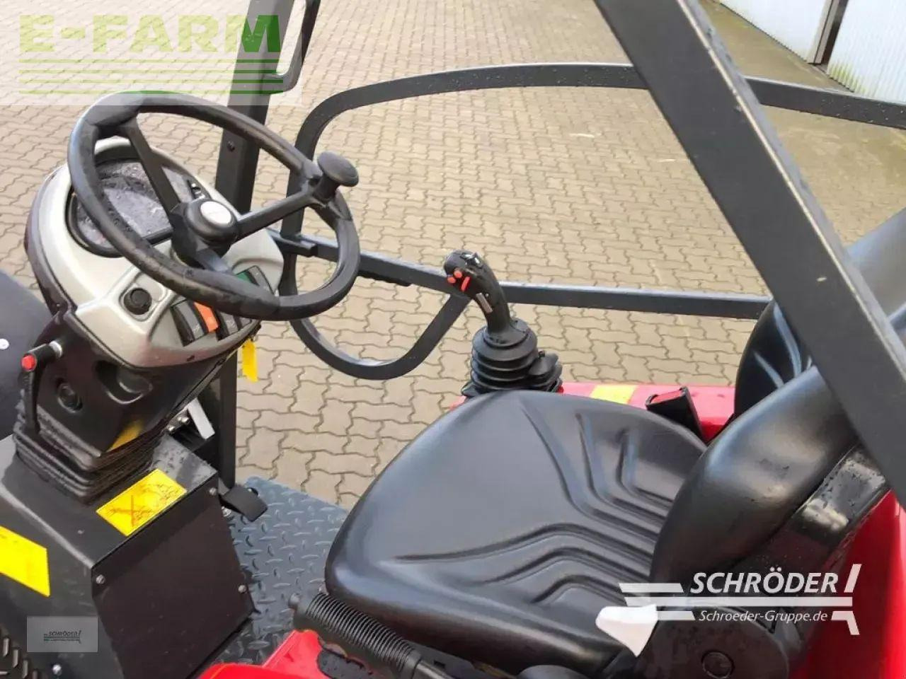 Radlader Schäffer 3650