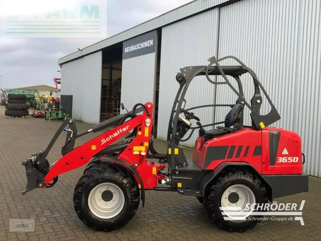 Radlader Schäffer 3650