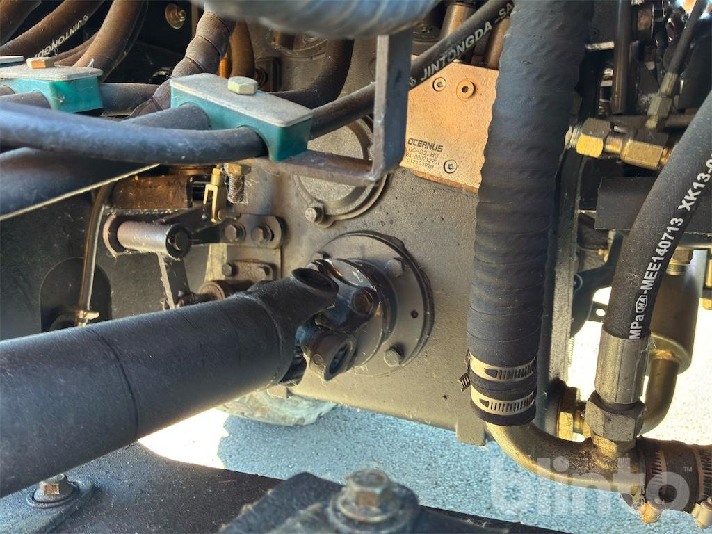 Radlader Swekip 2050 inklusive långgafflar och planeringsskopa